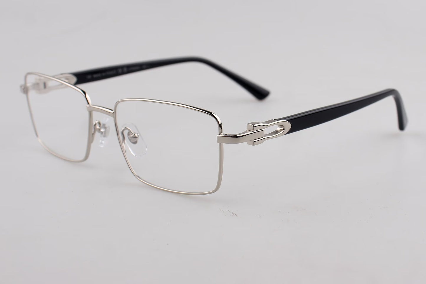 Cartier CT0520O 眼鏡尺寸 56口17-145