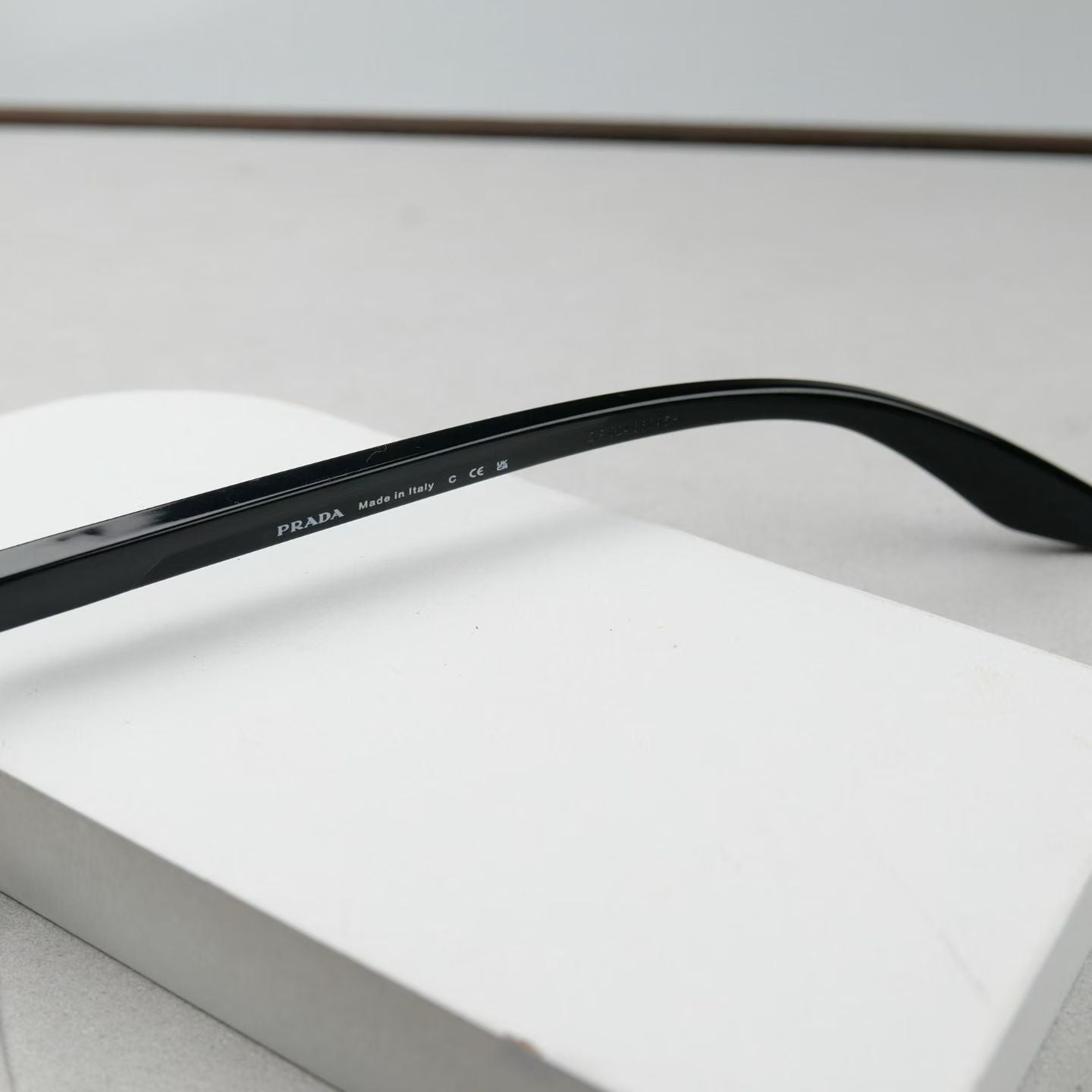 PRADA VPS51S 眼鏡 尺寸54-18-145