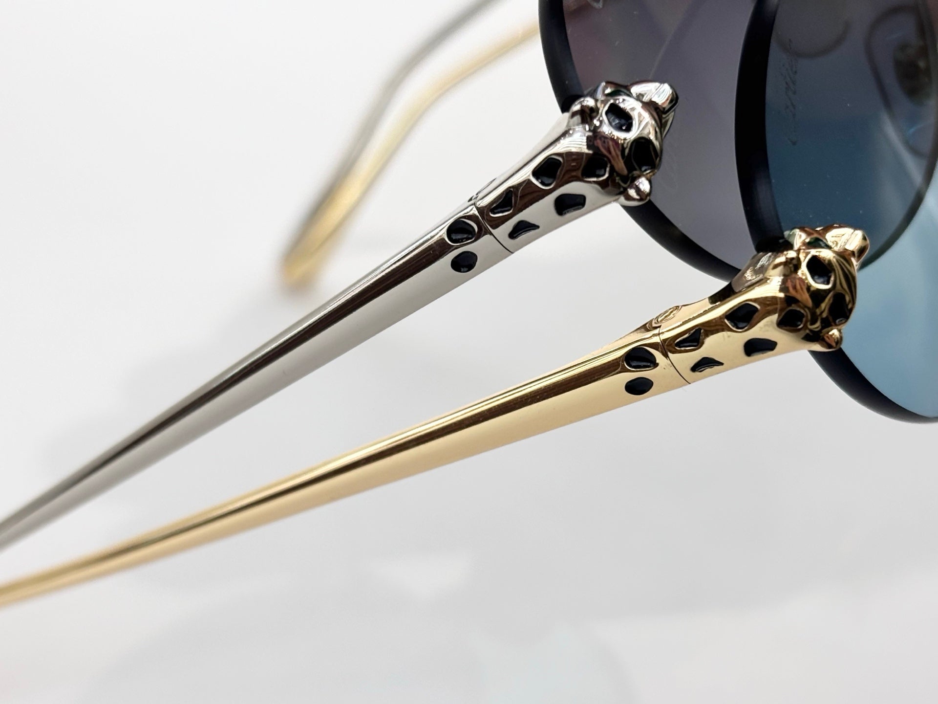 Cartier  CT0586S Size：56口18-140