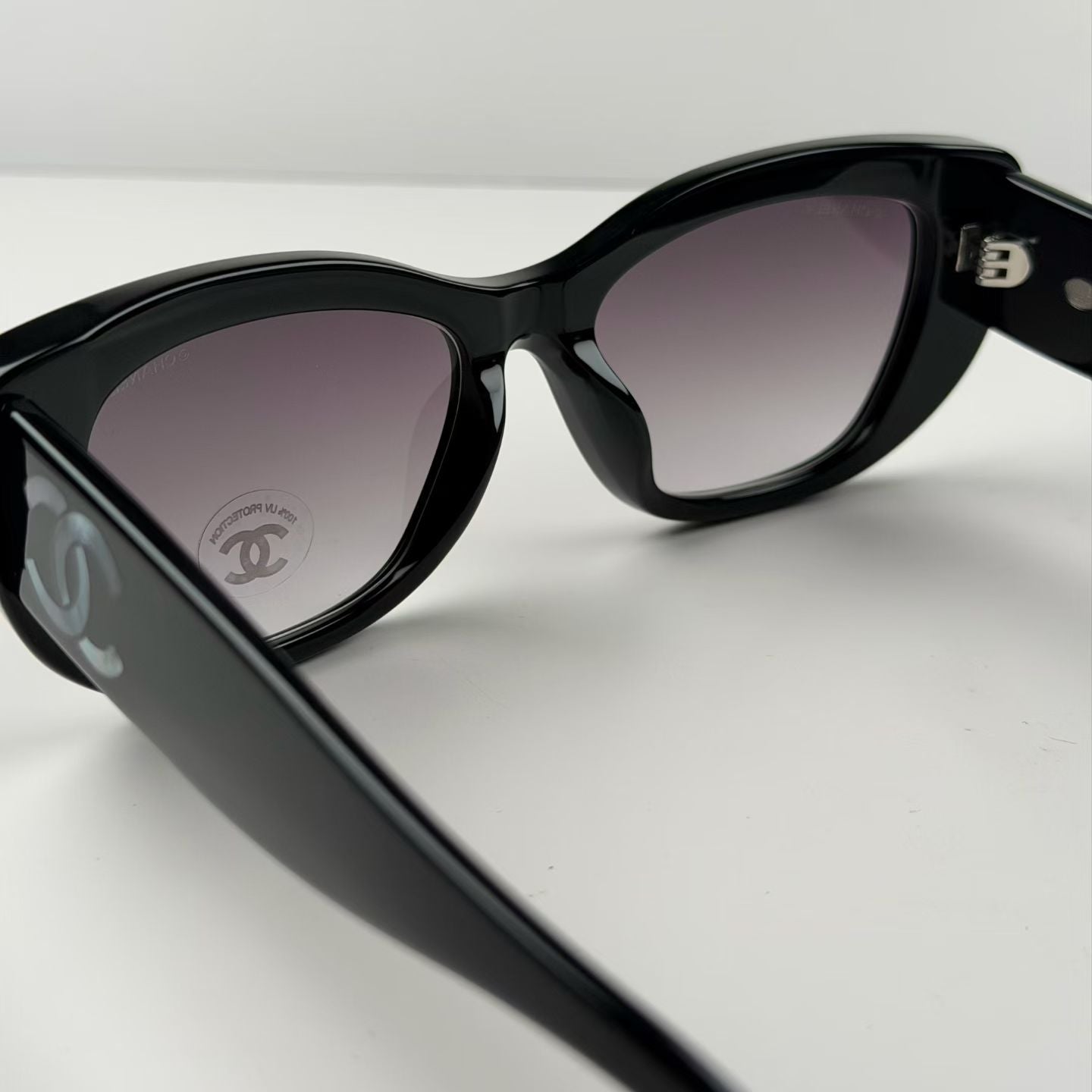 當季新款 CHANEL 漸進色鏡片A71766墨鏡 尺寸54-17