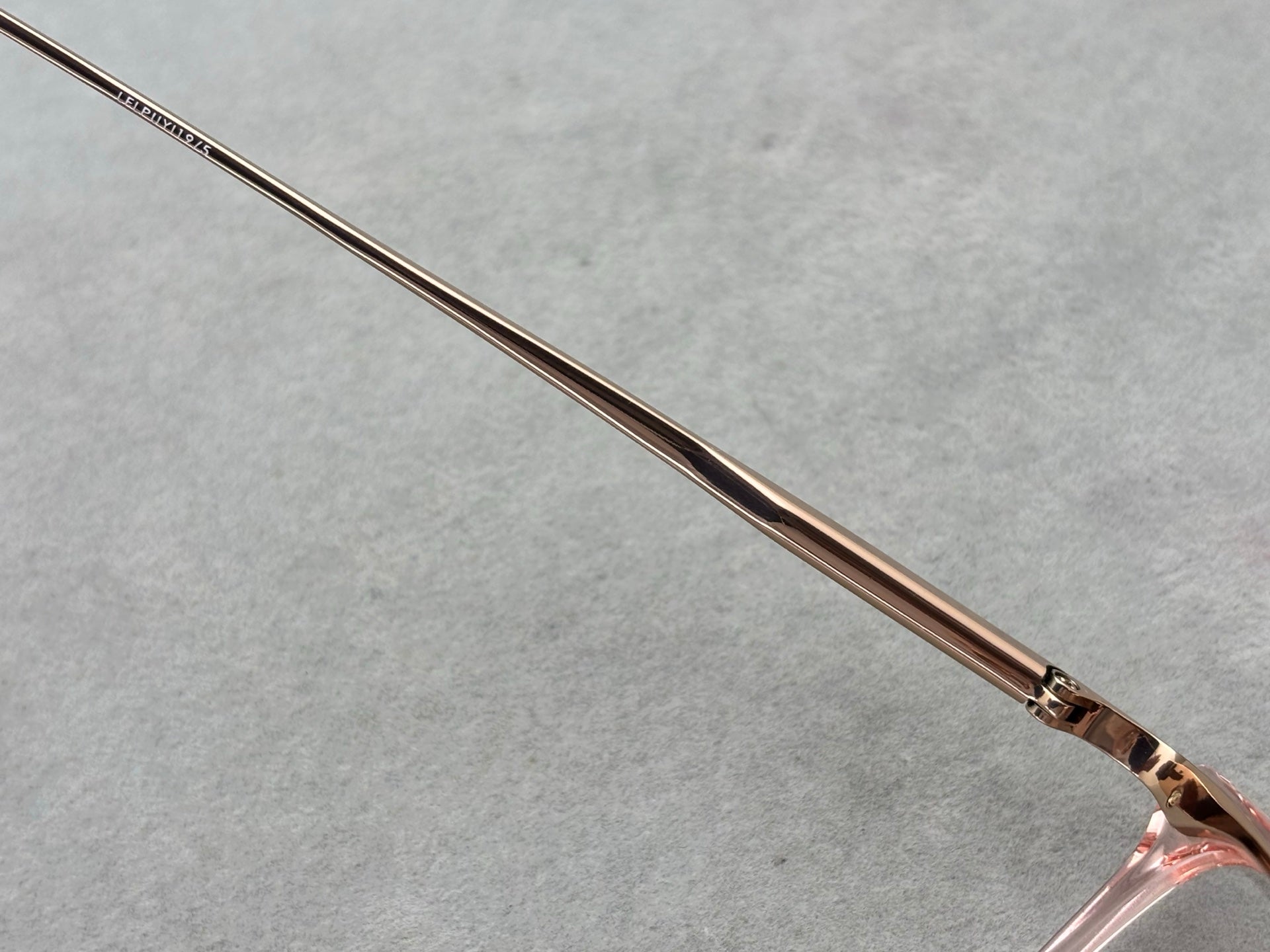 2025年新品！ LINDA FARROW x PUYI size：52-23-145總寬142框高44