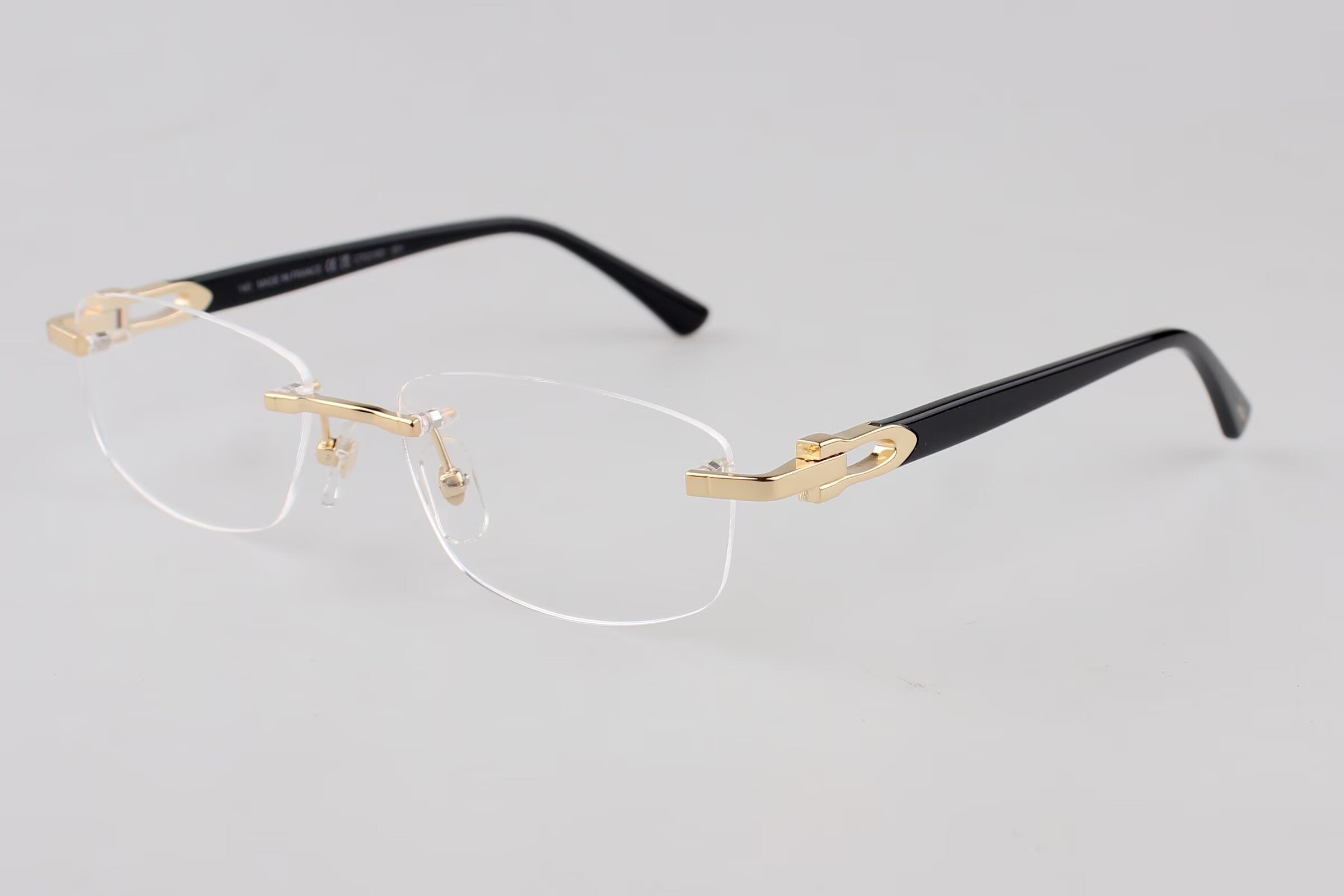 新款Cartier CT0318O眼镜尺码  52口16-140