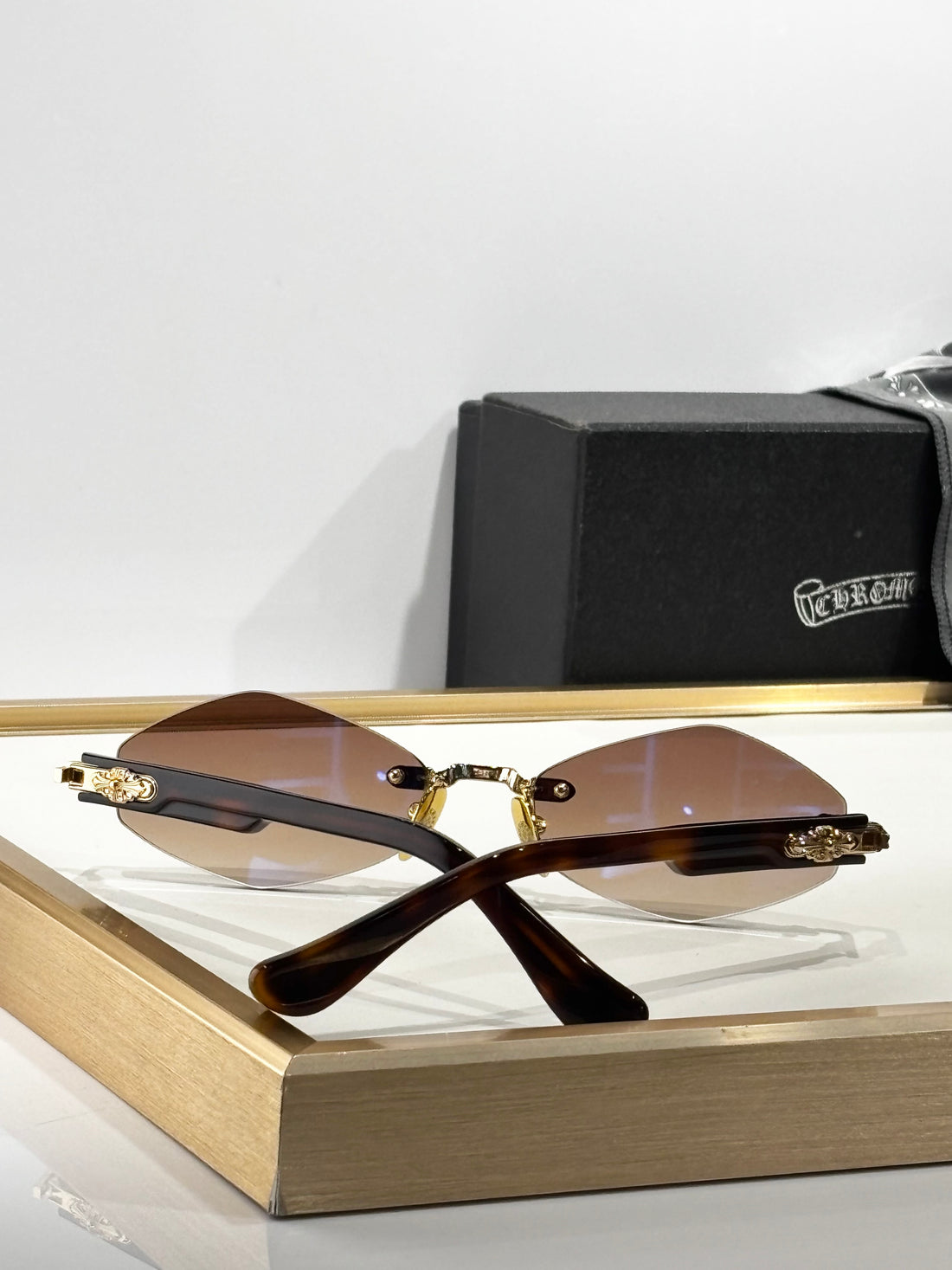 Chrome Heart ：DEPPE I SIZE：59口18-146 茶色