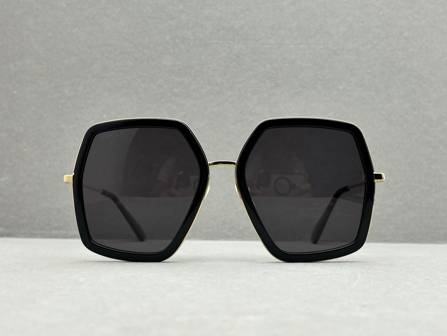 GUCCI GG0106S 女款太陽眼鏡 size：56-19-140