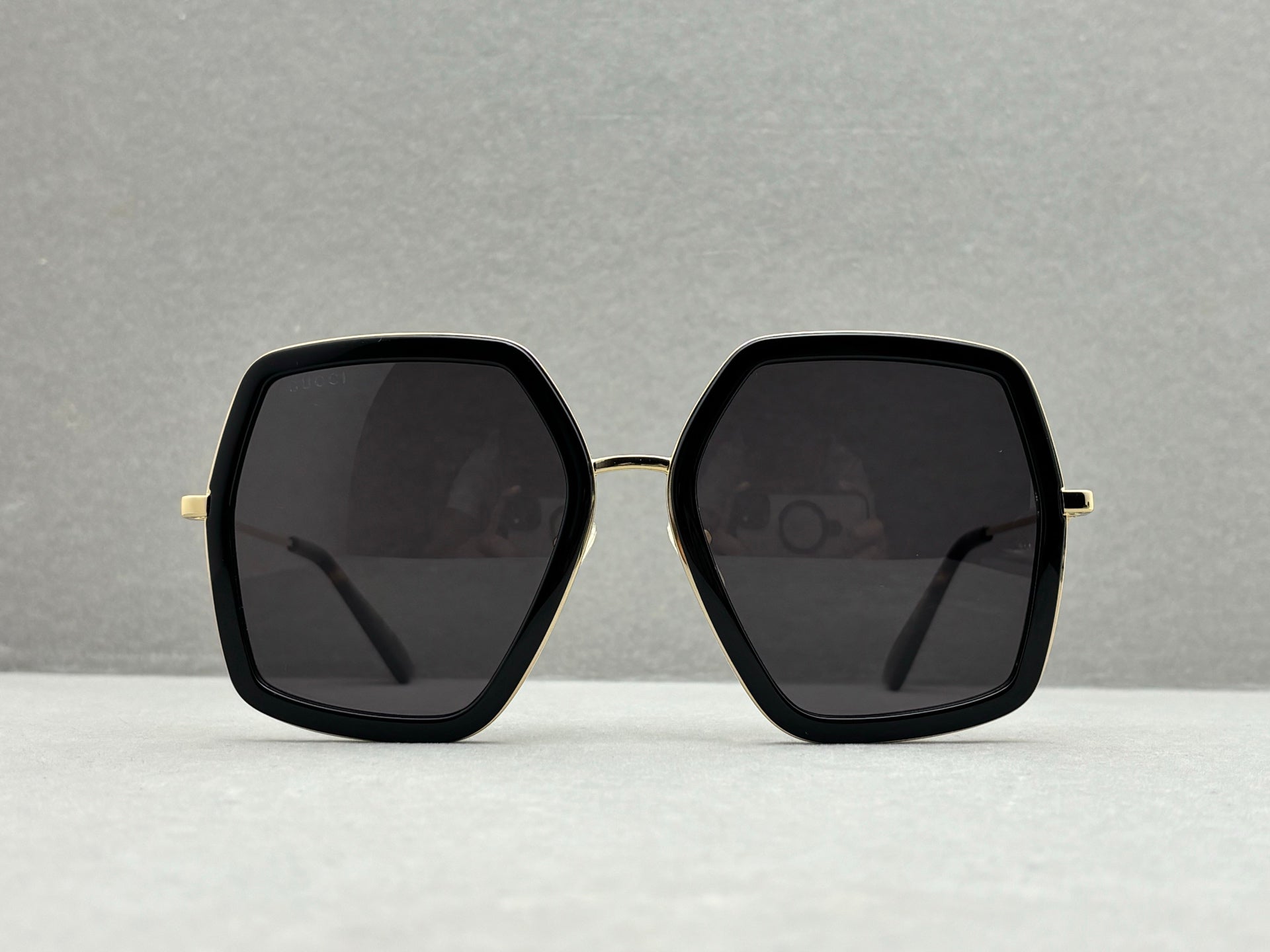 GUCCI GG0106S 女款太陽眼鏡 size：56-19-140