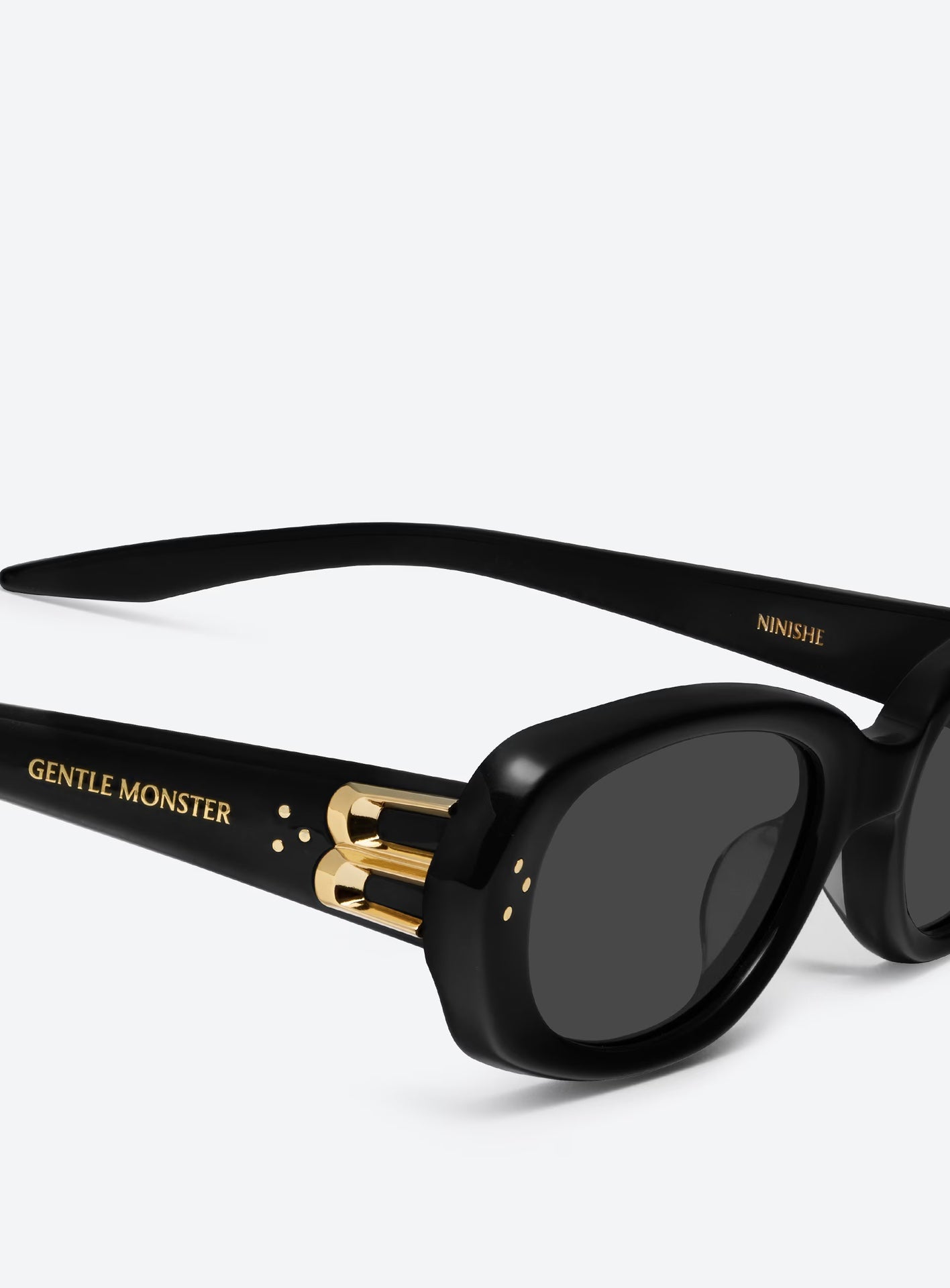 GENTLE MONSTER，ninishe，尺寸 54口22-147