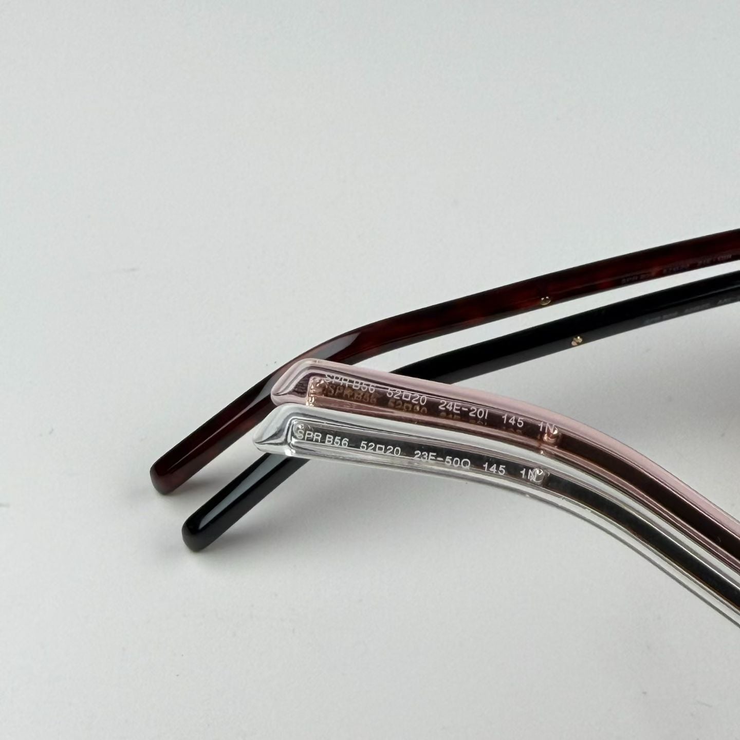 Prada 25新款 太陽眼鏡SPR B56 尺寸52-20-145