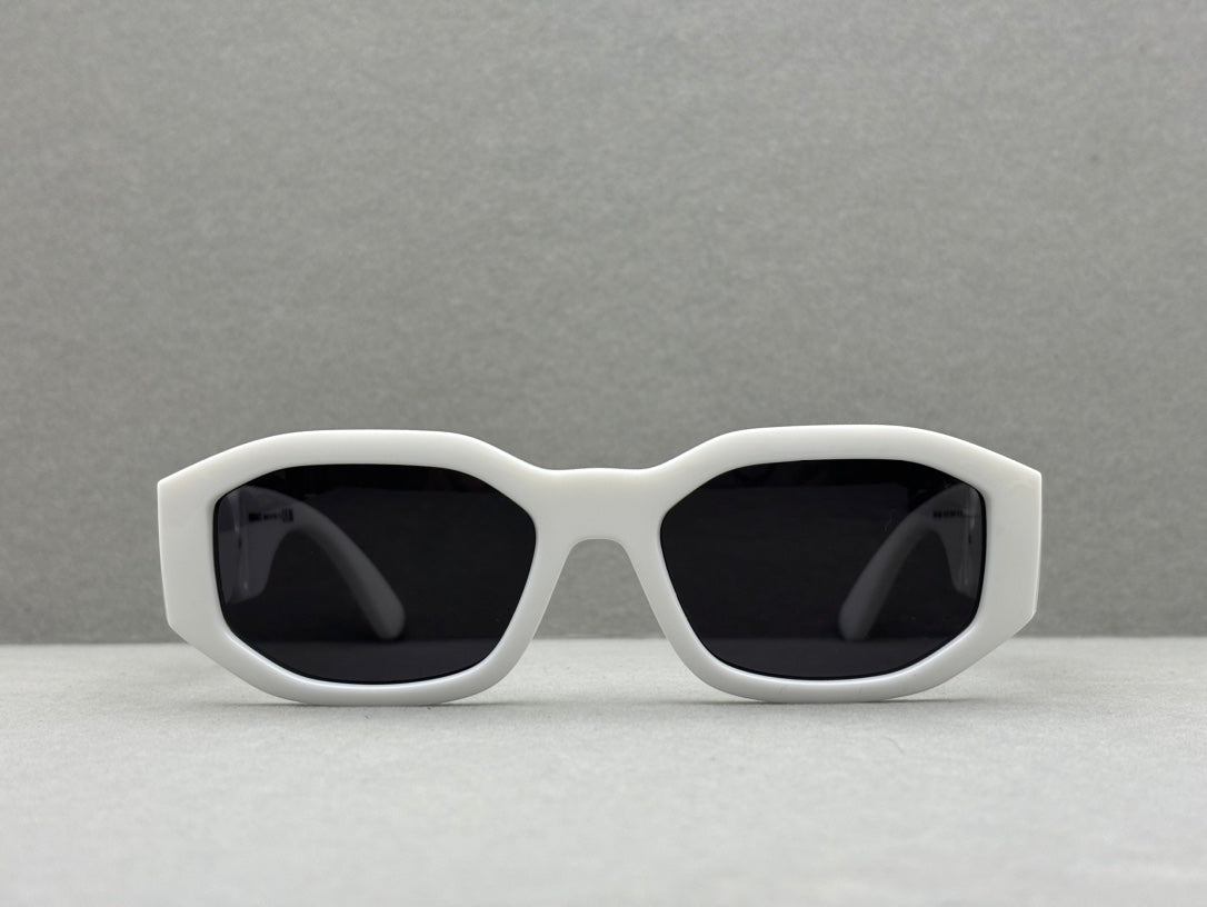 2024當季新品 VERSAC 男女款太陽眼鏡 size：53-18-140