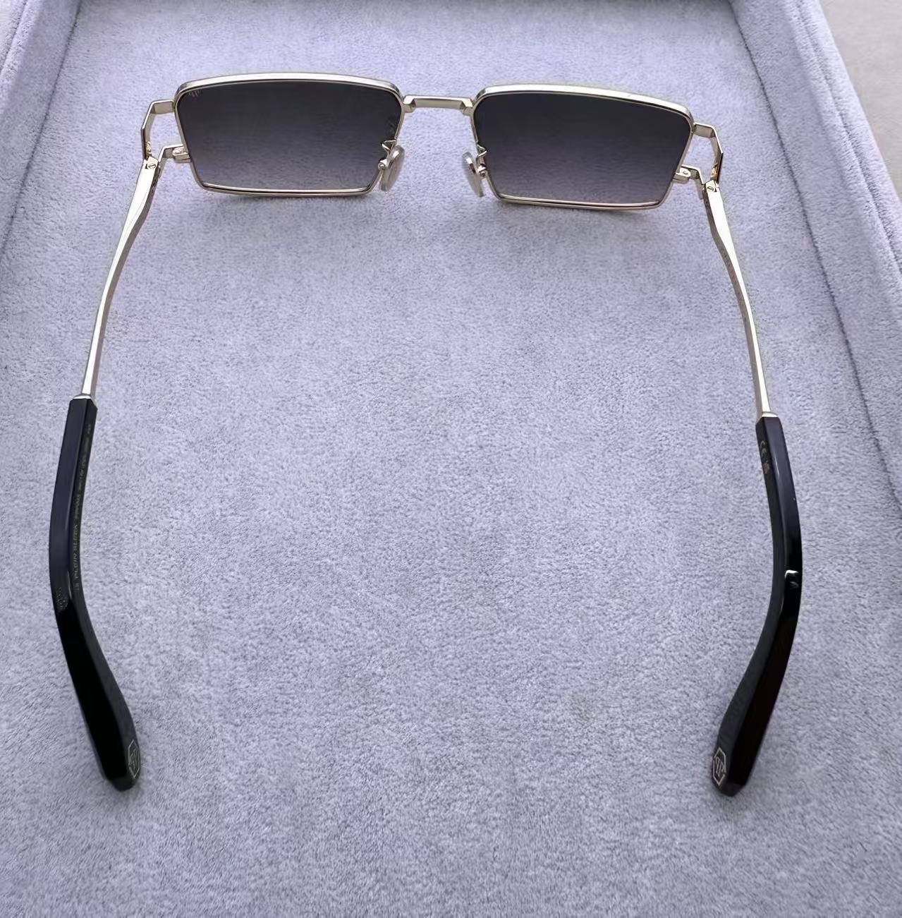 Philipp Plein size：58-18-145