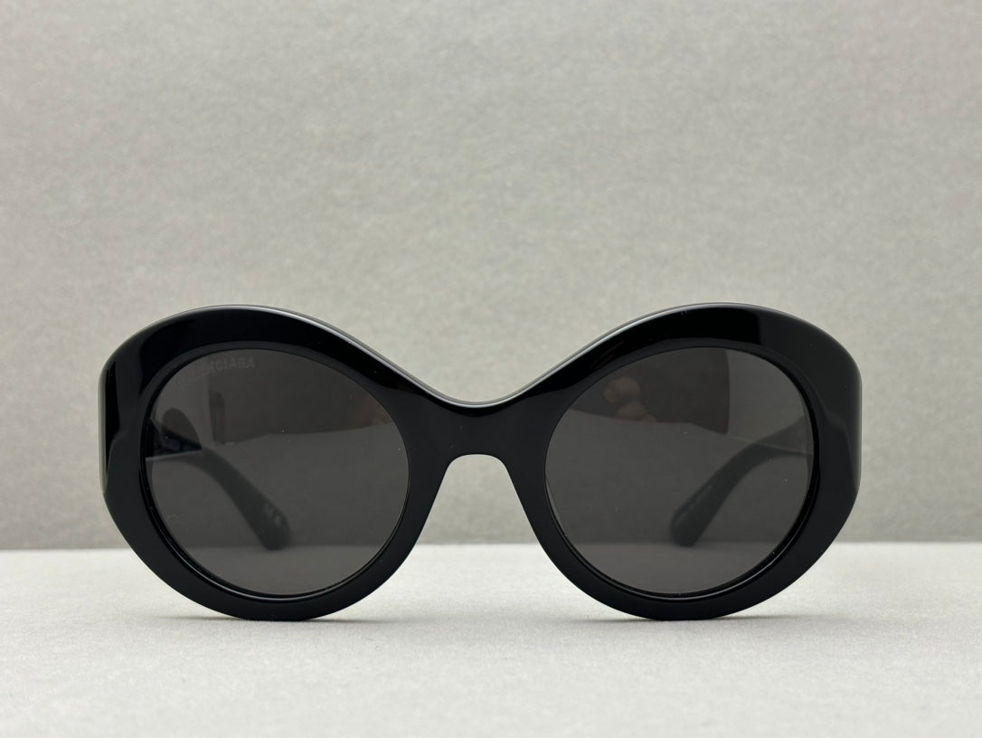 BALENCIAGA 男女款太陽 新品 size：53-24-145