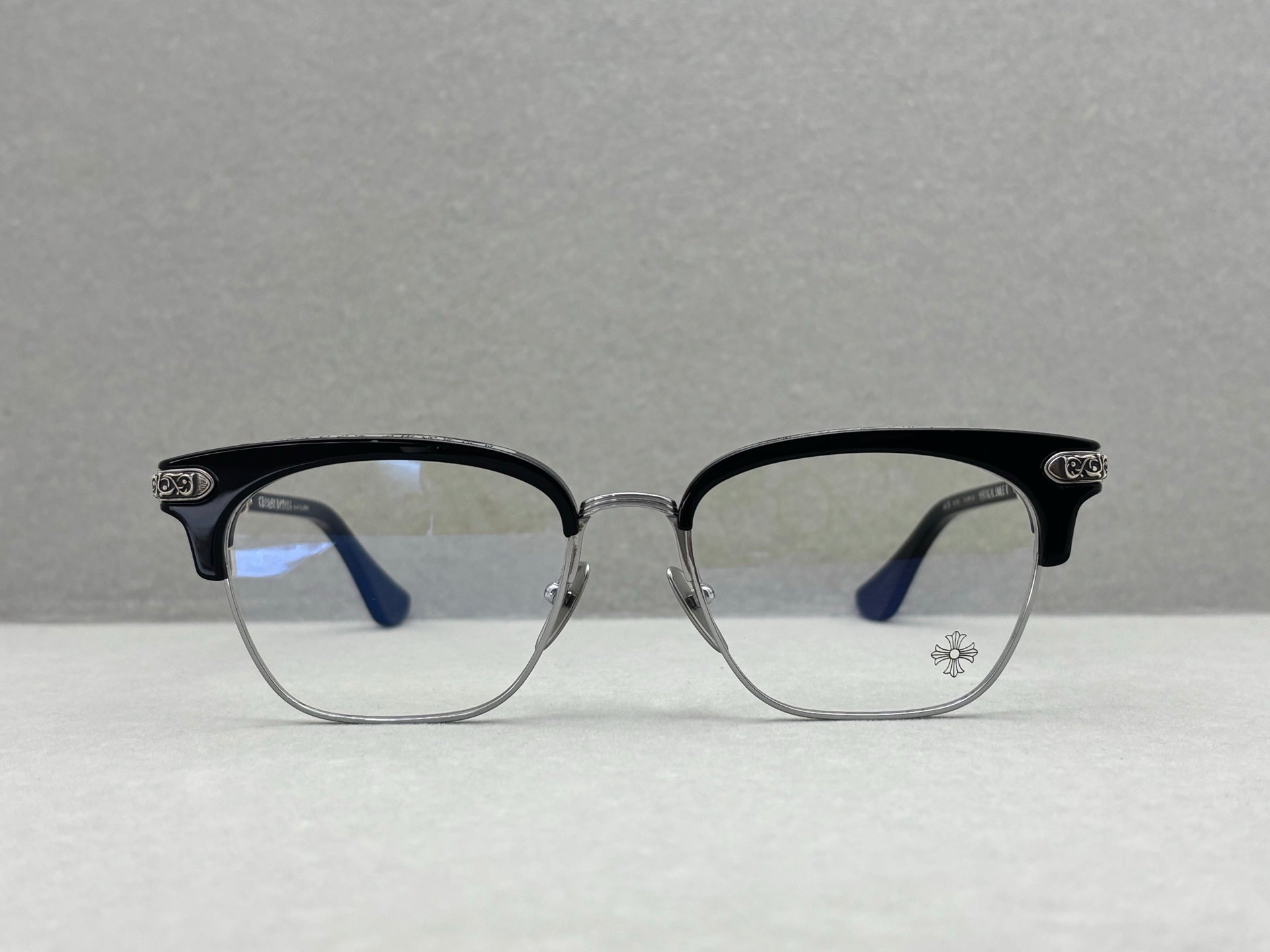 Chromehearts 男女款眼鏡框 純鈦超輕 925銀配件 size：54-18-146總寬145框高44