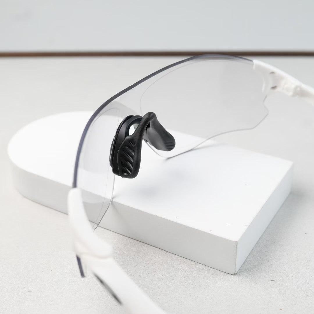 奧克利 運動風太陽眼鏡型號 OO9