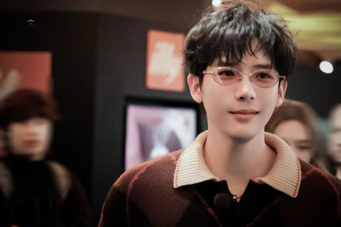 𝗚𝗘𝗡𝗧𝗟𝗘 𝗠𝗢𝗡𝗦𝗧𝗘𝗥  EDEN SIZE 55口19-155