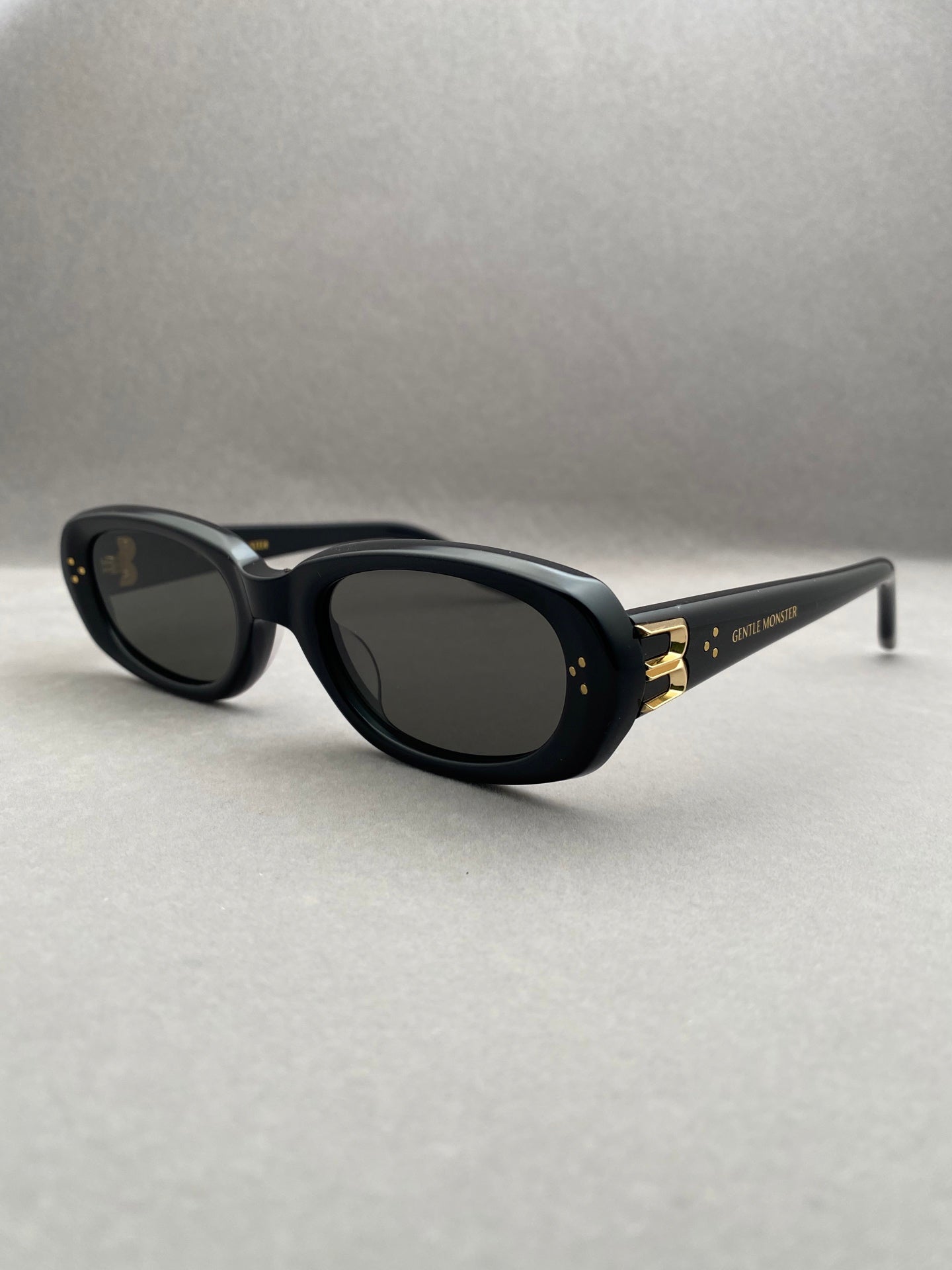 GENTLE MONSTER，ninishe，尺寸 54口22-147